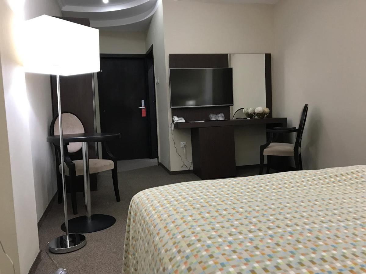 Hotel Alex Galati  Bagian luar foto